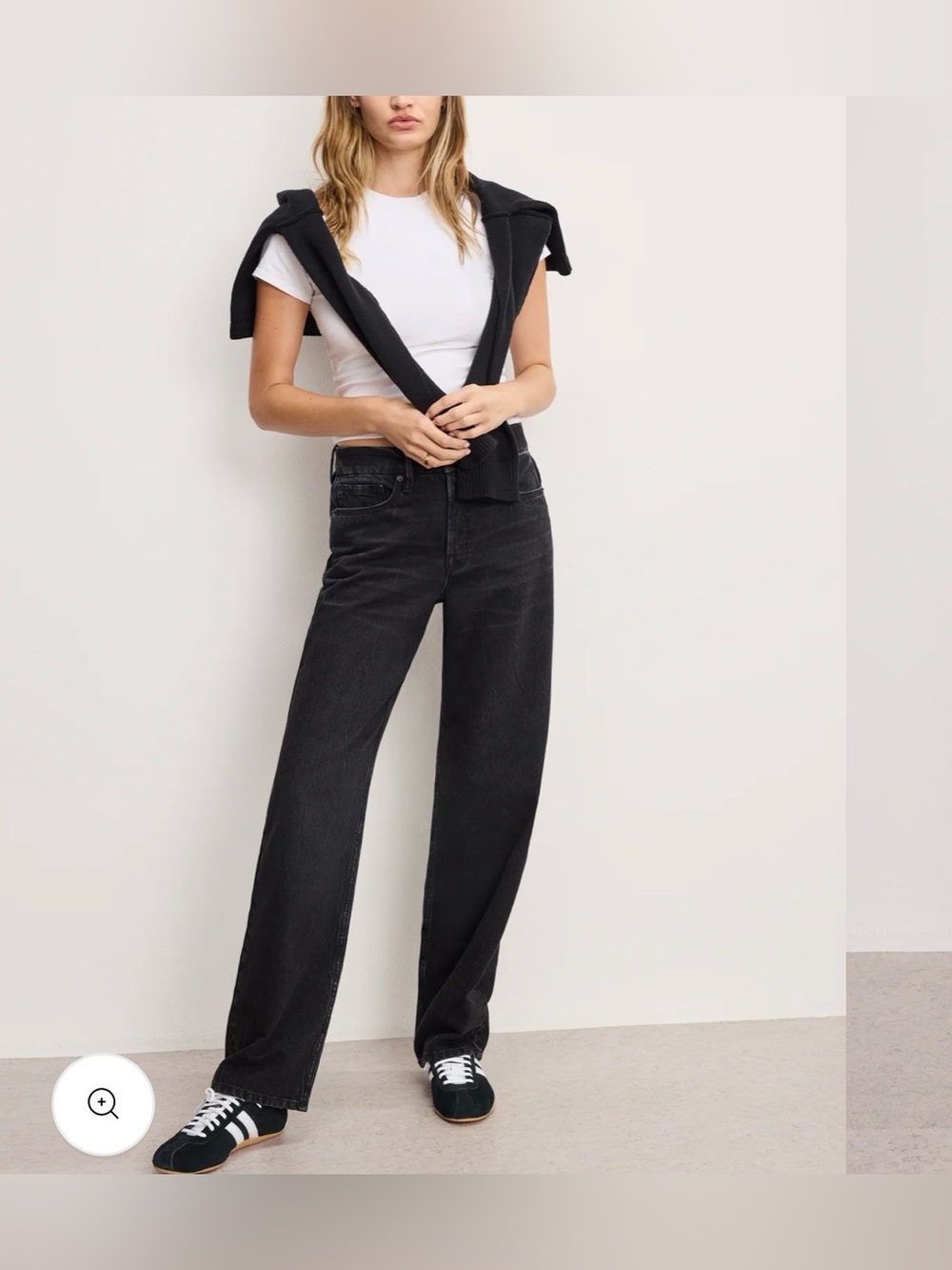 Good American Good 90s Relaxed Jeans . New